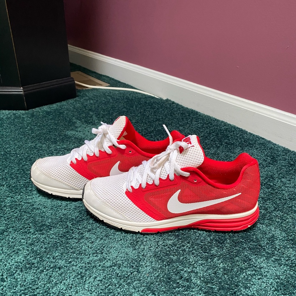 Red & White Nike Sneakers ✨